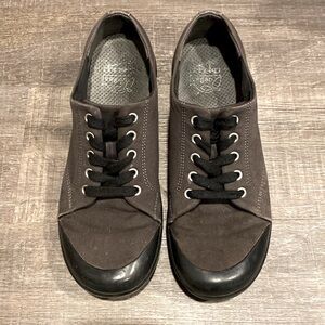 Vintage Dansko Shoes